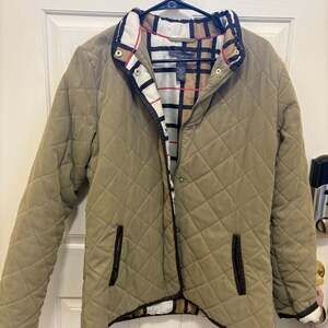 Hillard and Hanson Brown Quilted Barn Jacket